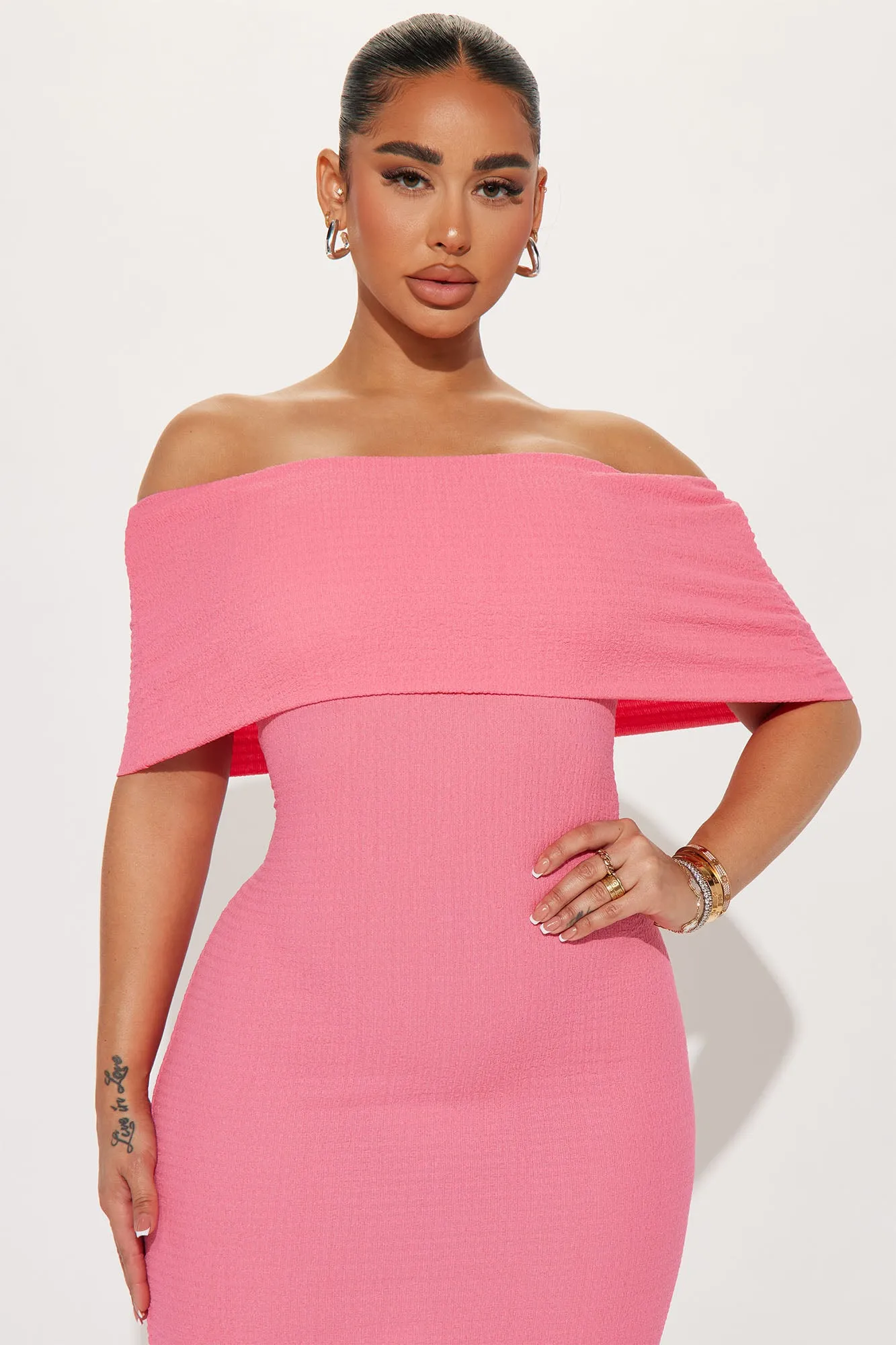 Ana Off Shoulder Midi Dress - Pink