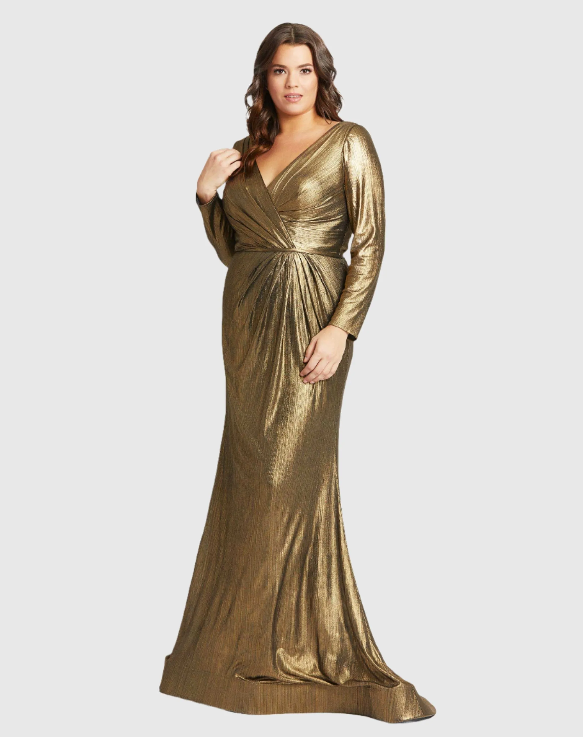 Chic Metallic Evening Gown (Plus)