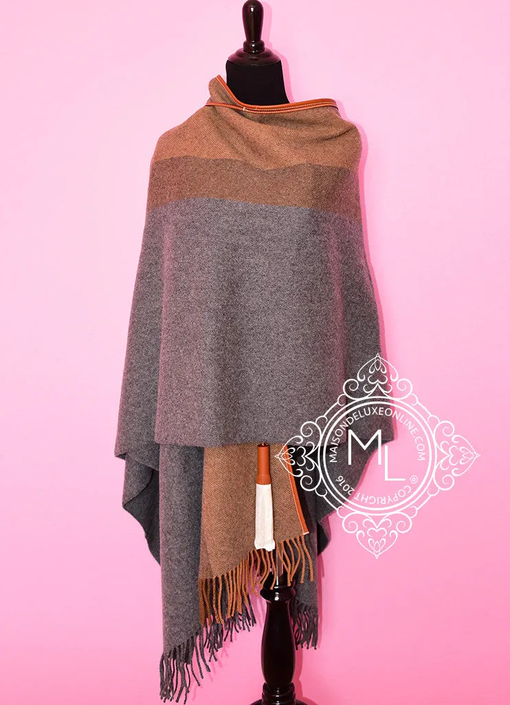 Hermes Gold Grey Rocabar Bivouac Poncho Cape Shawl Top