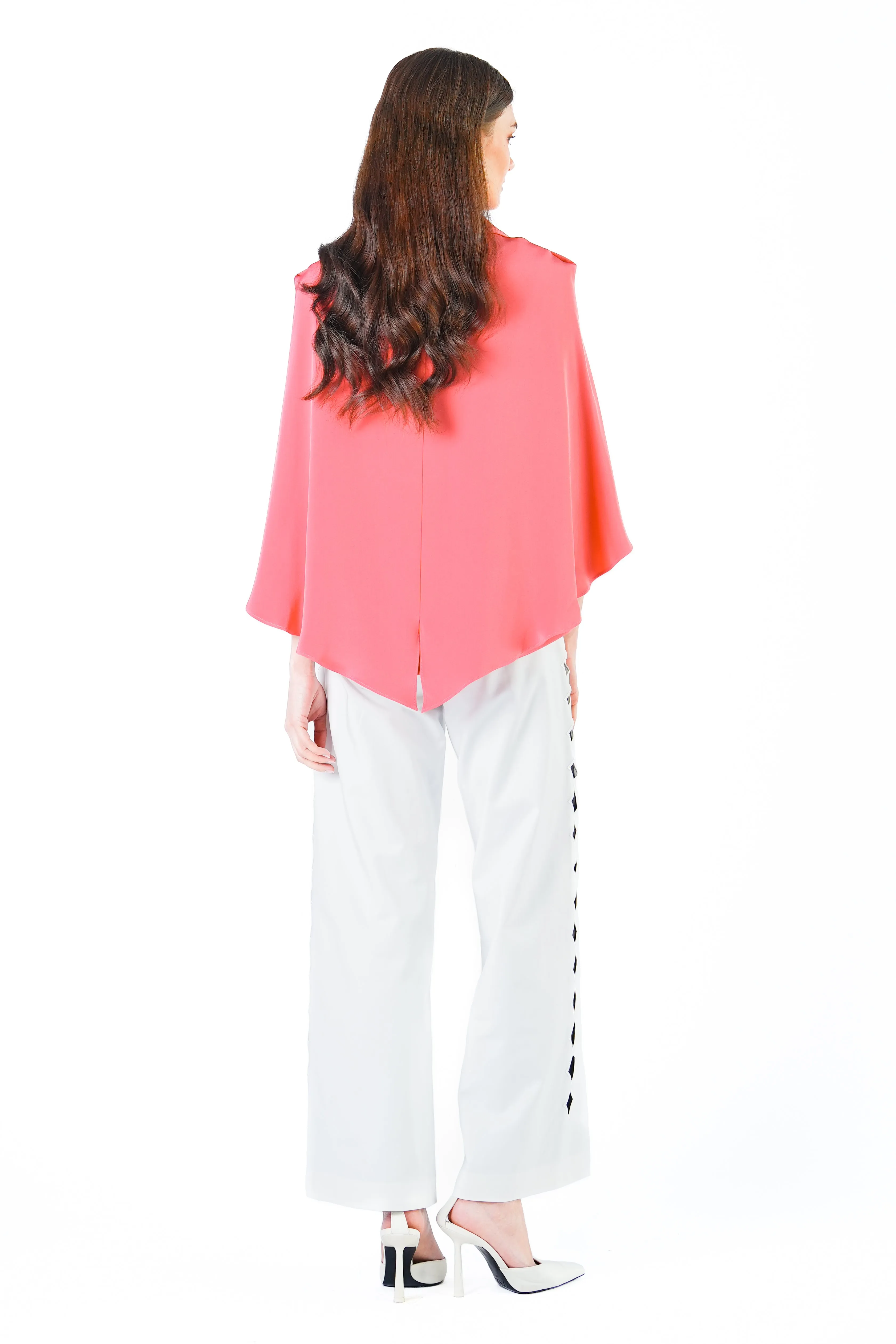 Larisa Luxe Heavy Silk Crepe Cape in Peach Pink