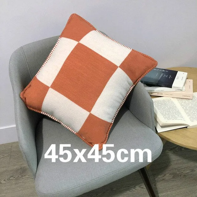 Letter Knitted Blanket Plaid Fleece Cape For Living Room Portable Warm Sofa Bed Cover Luxurious Nap Blanket Bedroom Office