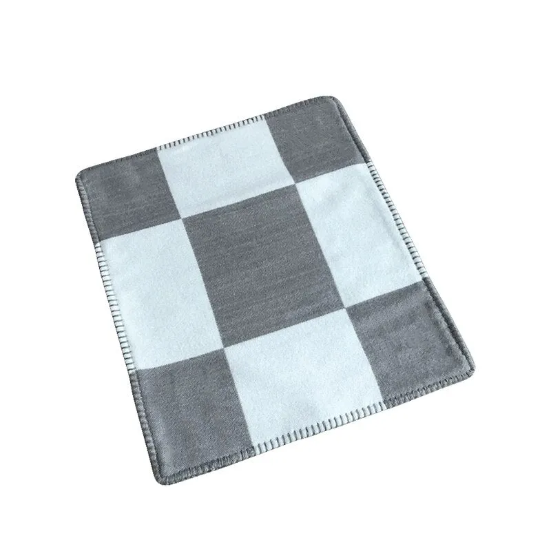 Letter Knitted Blanket Plaid Fleece Cape For Living Room Portable Warm Sofa Bed Cover Luxurious Nap Blanket Bedroom Office