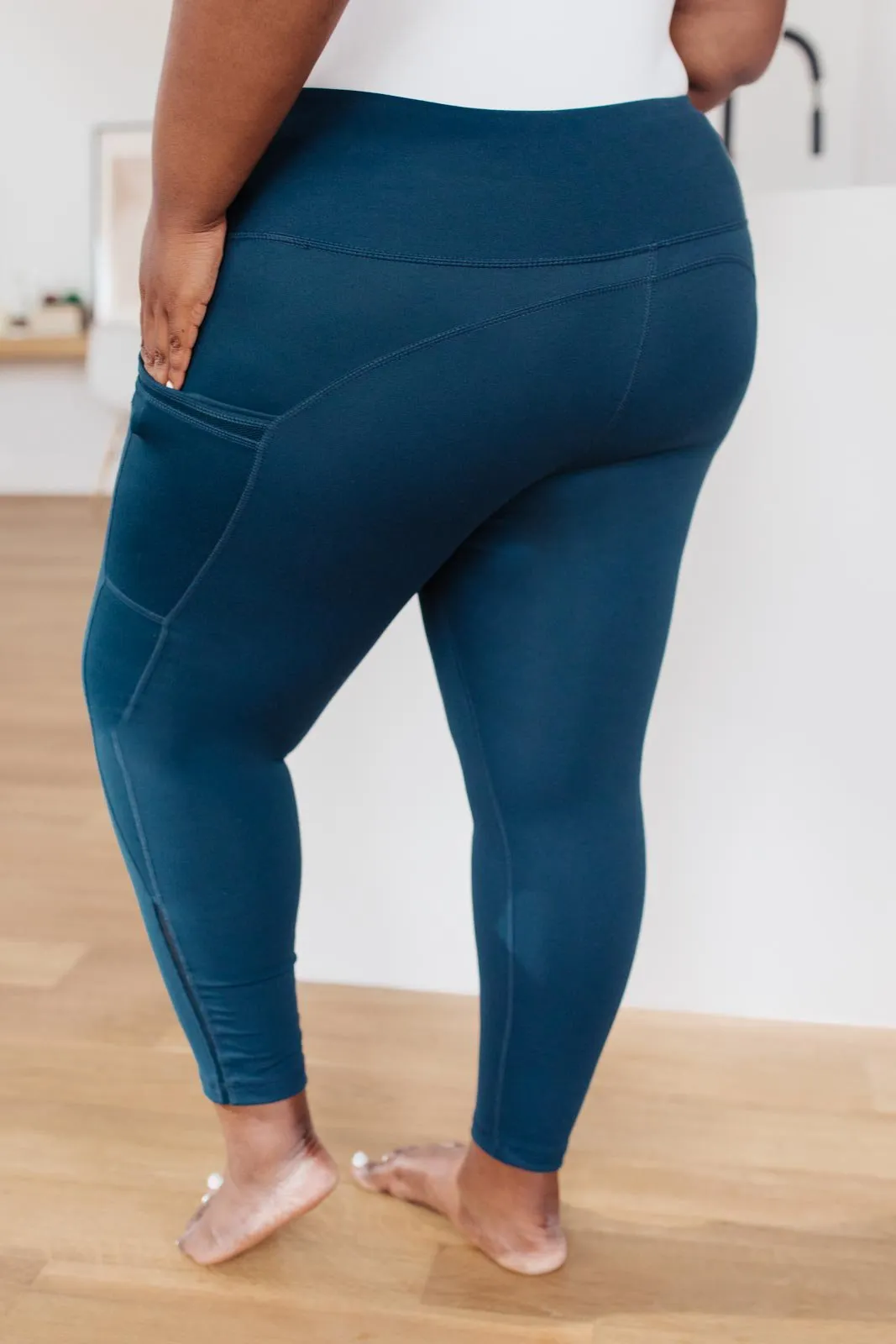 Mesh Insert Athletic Leggings In Teal