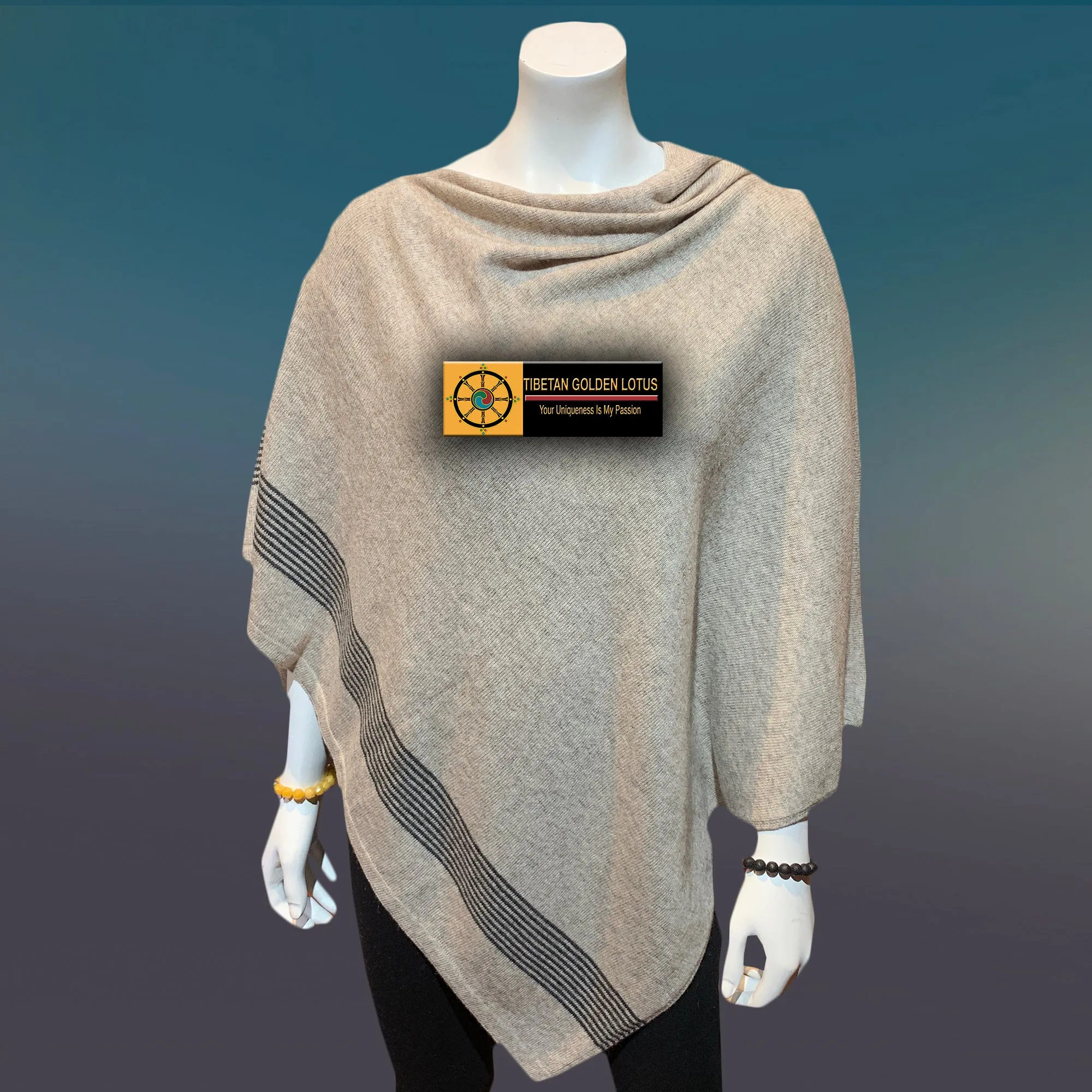 Neutral Thunder Boat Neck Cashmere Poncho