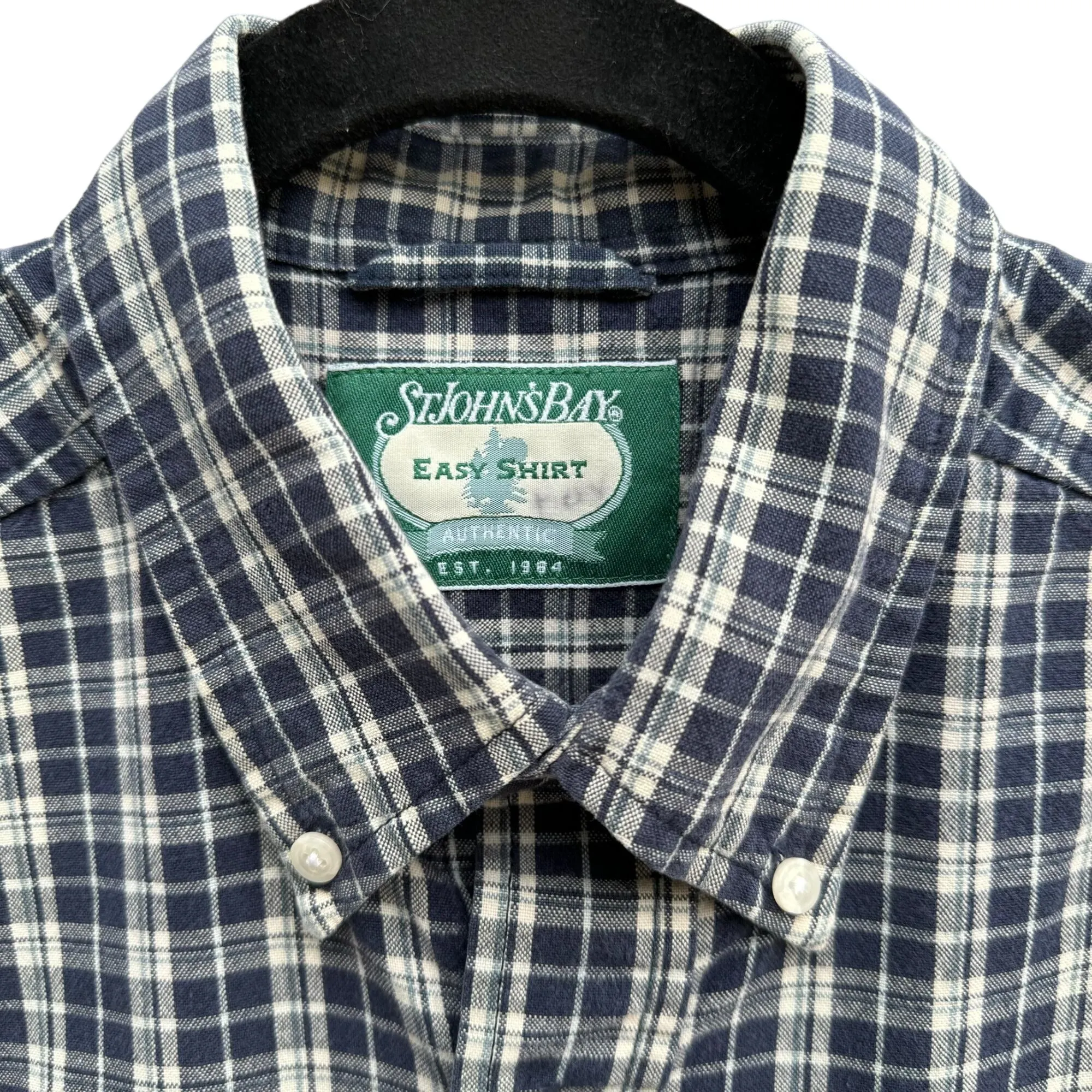 St. Johns Bay Easy Shirt Mens Plaid Flannel Long Sleeve Button Down Shirt - Medium