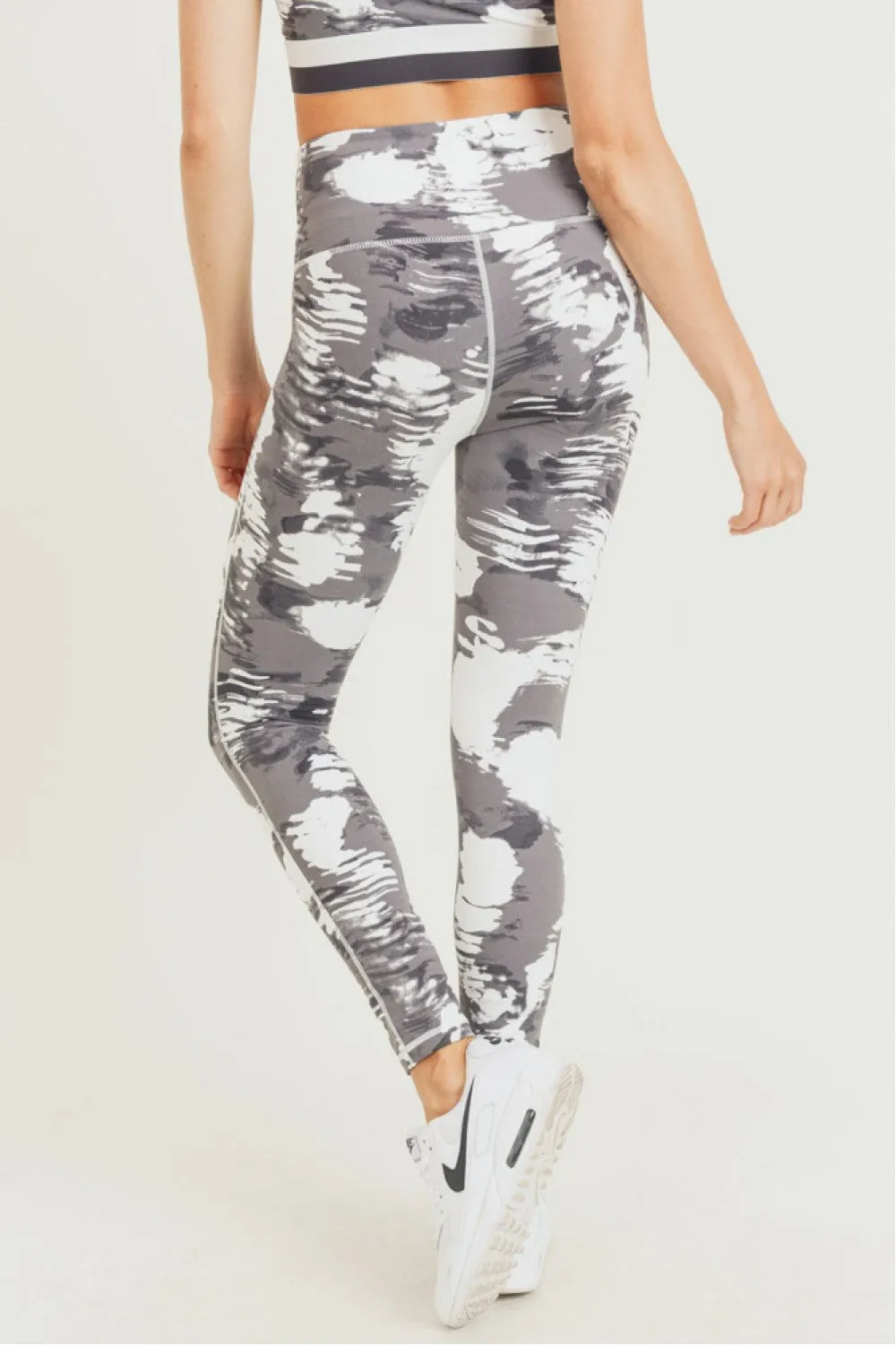 White Clouds Highwaist Leggings - Mono B