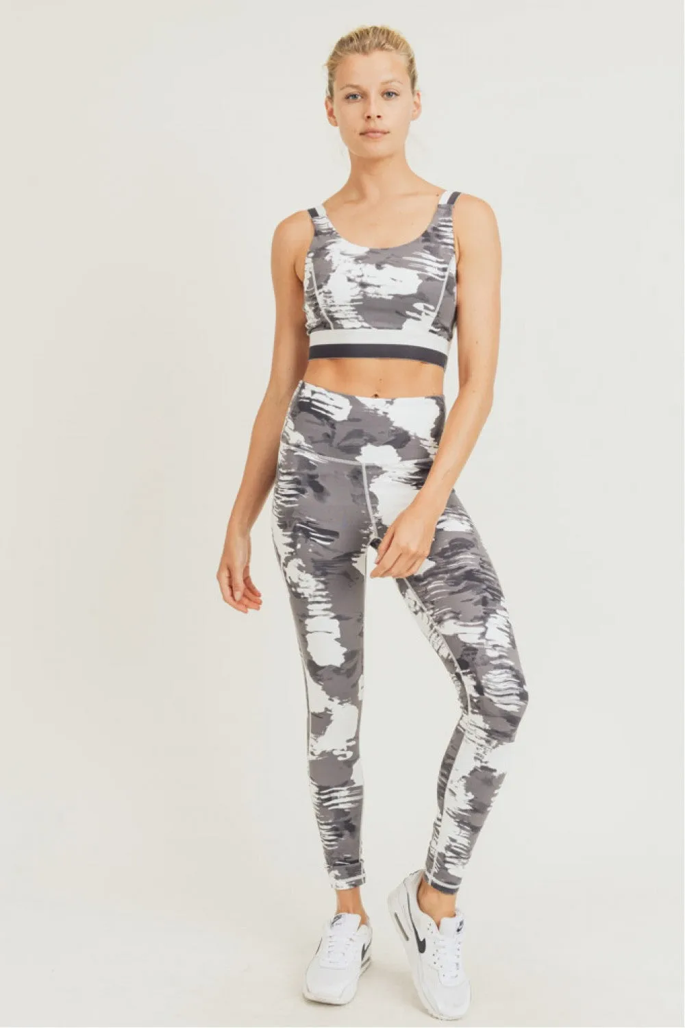 White Clouds Highwaist Leggings - Mono B