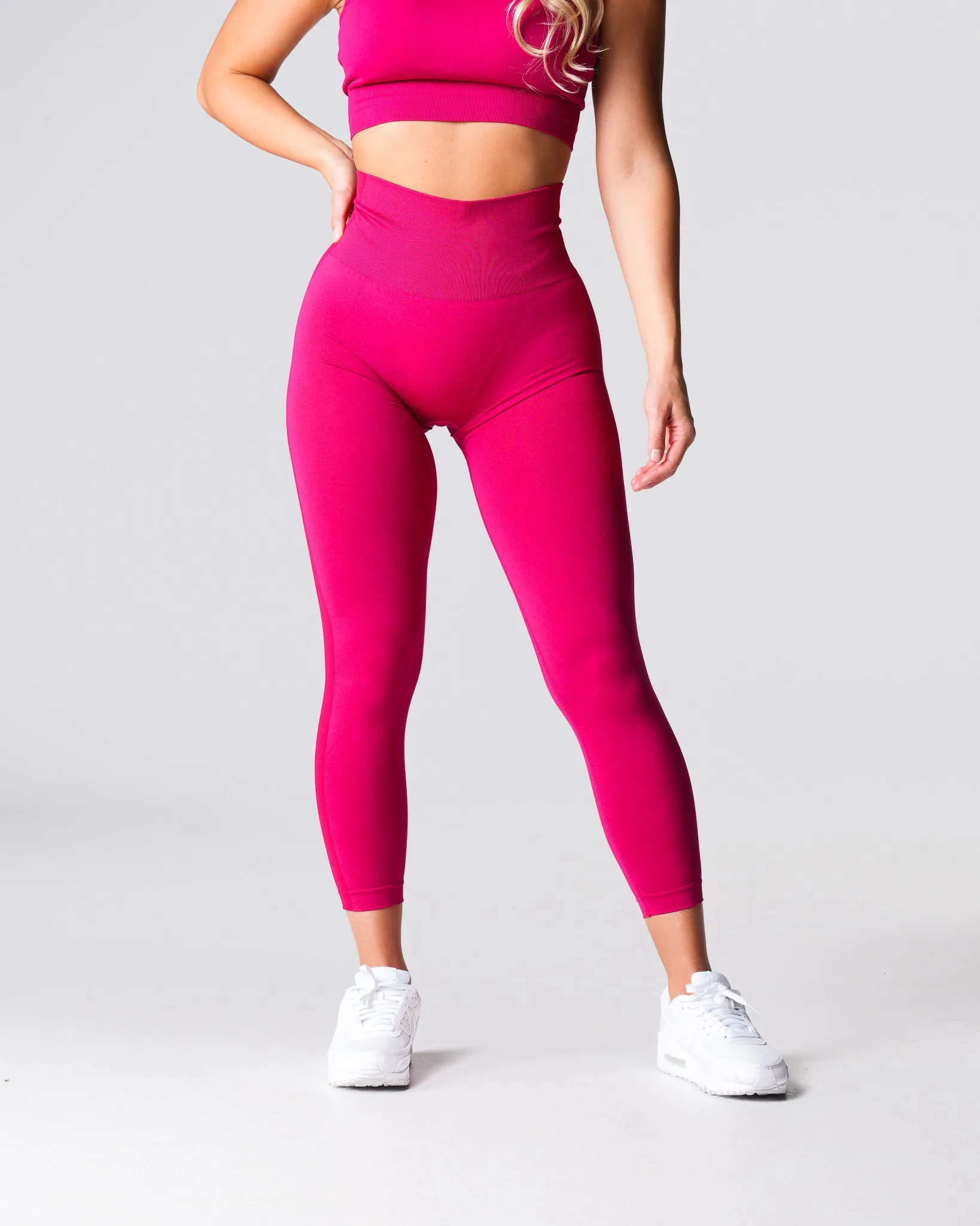 Winterberry Performance Seamless Leggings