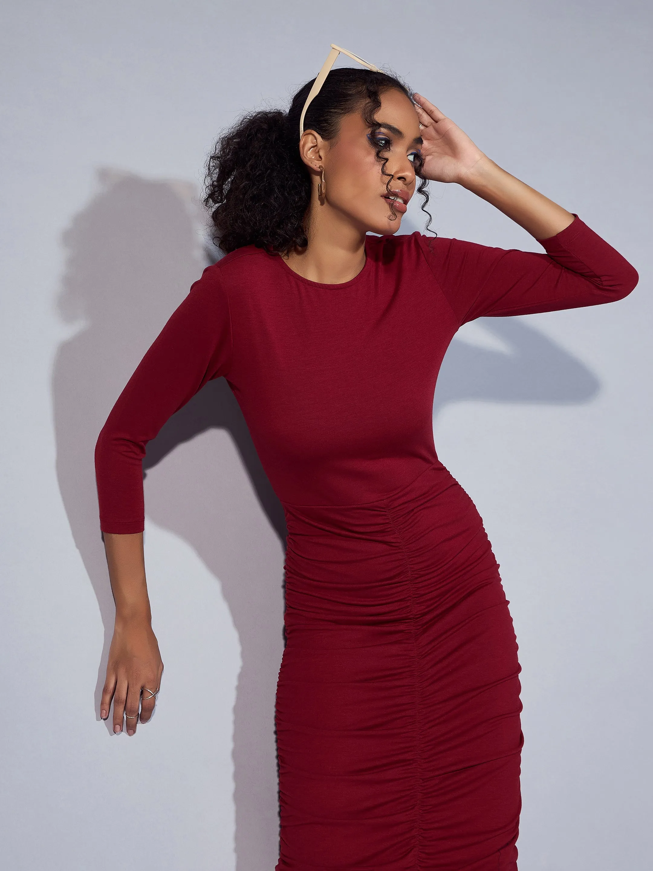 Women Maroon Ruched Bodycon Midi Dress